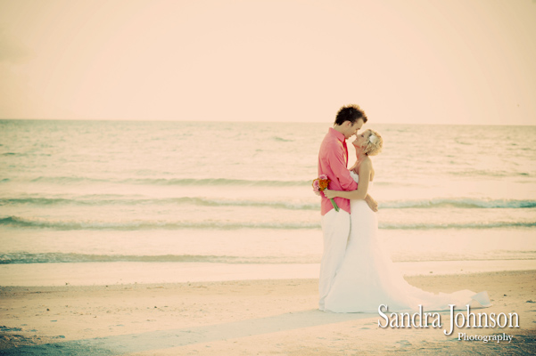 Best Anna Maria Island Wedding photographer - Sandra Johnson (SJFoto.com)